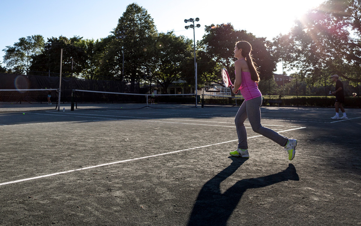 Tennis course a discount pied